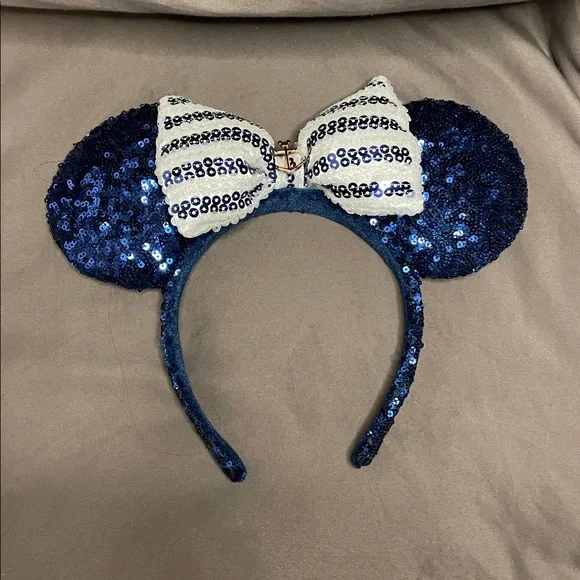 Disney Cruise Line Nautical Minnie Ears Headband - Picture 3 of 5